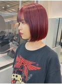 ミニボブとダークレッド/ブリーチ1回/ダブルカラー/横浜