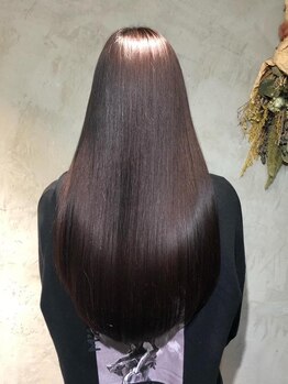 メイナ(MENA by safaria)の写真/トリートメント専門店◎地毛のようなナチュラルなストレートに◎TOKIOTRとセットでダメージを抑えた美髪へ