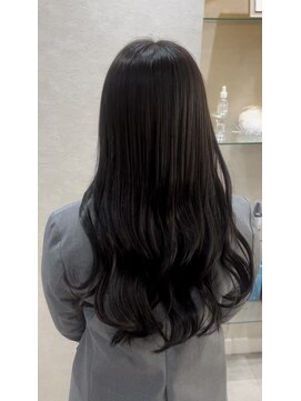 カラークチュール(Color Couture) 黒髪/ホブルフ/ネビージュ/ネイビー/小顔カット/ボルドー/ボブ