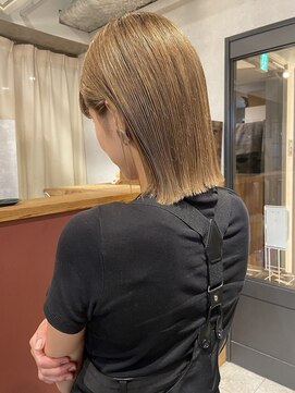 アトリエ(atelier.) 切りっぱなしボブ