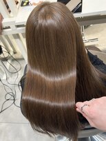 ディーエックス スリー(Dxxxx III)&nbsp;ブリーチなし　ミルクティーグレージュ　カラー　TOMOKI