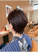 クセを活かしたショートボブ