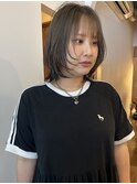 オリーブベージュ レイヤーカット ボブレイヤー 顔周りカット