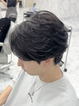 シーン(scene) フェザーパーマ×シースルーマッシュ×black【広島】