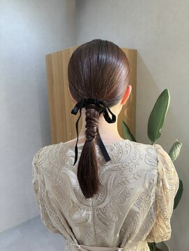 ハイヴィー(Hivi) タイトローポニー