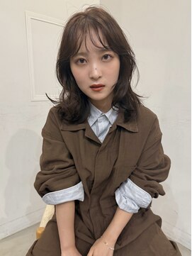 ソワ オモテサンドウ(SOIE OMOTESANDO) 柔らかいカラーと顔まわりレイヤー