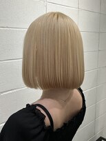 ココ 原宿(KOKO) 顔周りレイヤーイメチェンミルクティーベージュぱっつんボブ