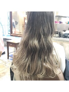 サロンドミルク 原宿(salon de MiLK) サロンドミルク原宿ミルクティーカラークラシカルグラデーション