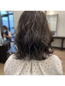 ワンズ 竜王店(ONE'S) アイスグレージュ