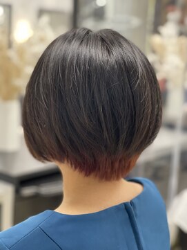 アッシュ 稲田堤店(Ash) インナーグラデーションボブ