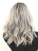 ラビス 浦和(Lovis)&nbsp;デザインカラー/レイヤーカット/ウェットヘア/夏のヘアアレンジ