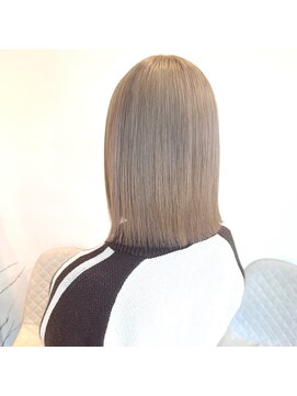 イロアイ(iro I) milk tea beige