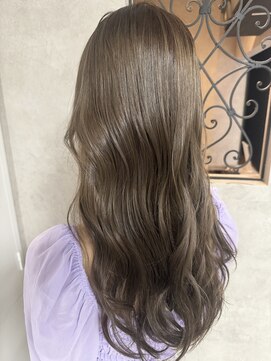 ルノン シェリー(LUNON cheliy) ミルクティーベージュ/ハイトーン/ツヤ髪