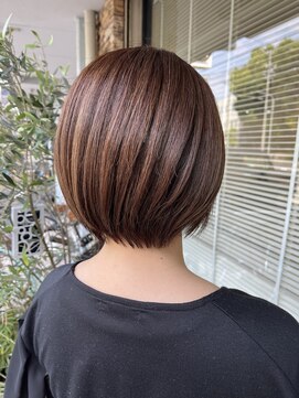 バイエイト 野並店(By Eight) 丸みショート×柔らかカラー