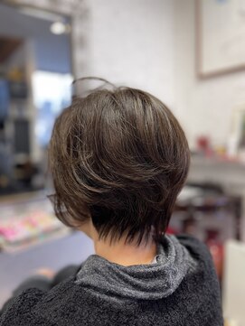 ラヴィアンローズ(La vie en rose) ショートボブ