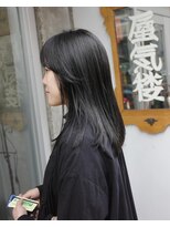 蜃気楼&nbsp;オリーブグレージュ