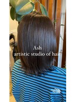 アッシュ アーティスティック スタジオ オブ ヘア(Ash artistic studio of hair) ダークグレーカラー
