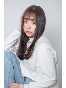 ルフュージュ バイ プロデュース 相模大野店(Refuge by Produce) チョコレートブラウン/レイヤーカット/ストレートロング