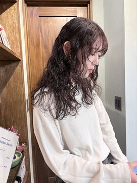 ワンダーヘアーグルーミング(WANDER Hair grooming) ニュアンスパーマ　暖色カラー　顔周りカット