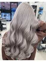 リノート バイ エゴル 名古屋(LINOET by ENGOL)&nbsp;【LINOET 名古屋】佐藤まいらホワイトグレー