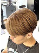 エッジ(EDGE)&nbsp;メンズ大分ハイトーンブリーチカラーナチュラルブラウンスタイル