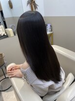 シュヴーブリヤン(cheveux brillants)&nbsp;【美髪縮毛矯正で再現性100%な艶髪】黒髪ストレートロングヘア