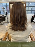 【シルエット綺麗なくびれミディアム】