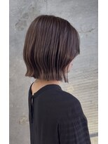 クオーレ (CUORE) 首が長く見えるボブ