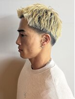 シーセブン(CCCCCCC) テーパーフェード×ハイトーンショート
