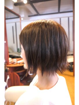 ヘアー ライフ トゥルース(Hair Life truth) ≪ｔｒｕｔｈ≫外ハネボブ