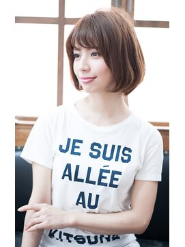 ラ フォルム(La forme) 大人ナチュラル小顔ショート