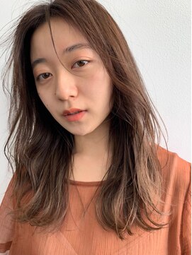 ローウェ 名駅(Louwe) 小顔外ハネ大人かわいいアッシュブラウン[名駅/名古屋駅前]