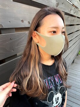 ソレイユ シンサカエ(SOLEIL SHINSAKAE) 不動の大人気♪ミルクティーベージュのイヤリングカラー☆