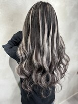 アルマバイロサ(ALMA by ROSA) コントラストハイライト×シールエクステ 担当SE-YA