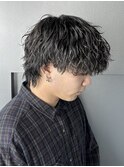アッシュブラック マッシュパーマ ウルフ 波巻きパーマ 新宿東口