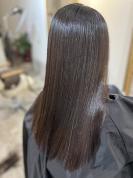 エピファニー(Epiphany) 縮毛矯正&髪質改善トリートメント