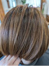 フォーエイチプラス(4H+) 白髪ぼかしハイライト