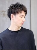 黒髪ツーブロックショート