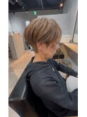 脱白髪染め＋ハンサムショート