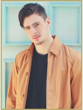 ジジバイワースホワイル(jiji by WORTH WHILE) アッシュブラックウルフマッシュパーマハイライト波巻きショート