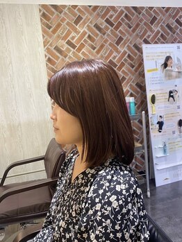 ナツミ(723)の写真/バランスにこだわり、丁寧に作り上げる"似合わせスタイル"360度どこから見ても美しく、毎朝のセットも簡単!