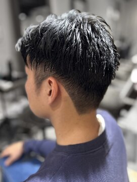 エニー 栄(Any) men's hair   短め刈り上げスタイル
