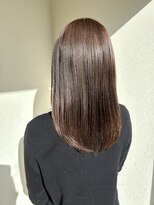 ペスカケイクリエイティブ(PESCA K-CREATIVE)&nbsp;赤みのないブラウン×ナチュラルストレート