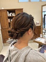 リーナ ビューティガーデン(LiNA BeautyGarden)&nbsp;シニヨンスタイル