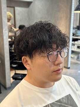 ザ クラン バイ ヘッドライト 仙台長町店(THE CLAN by HEADLIGHT) 【長町/ラフに決まる】無造作×シャドウパーマ