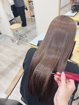 チェレ ブラン 堺東店(Chere brun) ナチュラルブラウン×髪質改善トリートメント×艶カラー