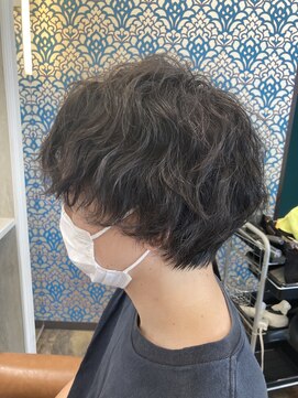 クイーンズゲート RITZ店(Queens's gate) 波巻きパーマ