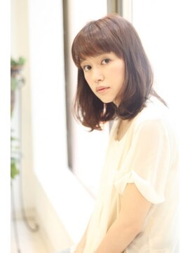 フォルテ 藤枝エピ店 ゆるふわ前下がりボブスタイル