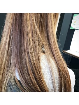 ヘアメイク アフェクト(hair make afe'cto) ハイライト