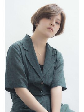 アージェガーデン(AGEE GARDEN) アンニュイショートボブ